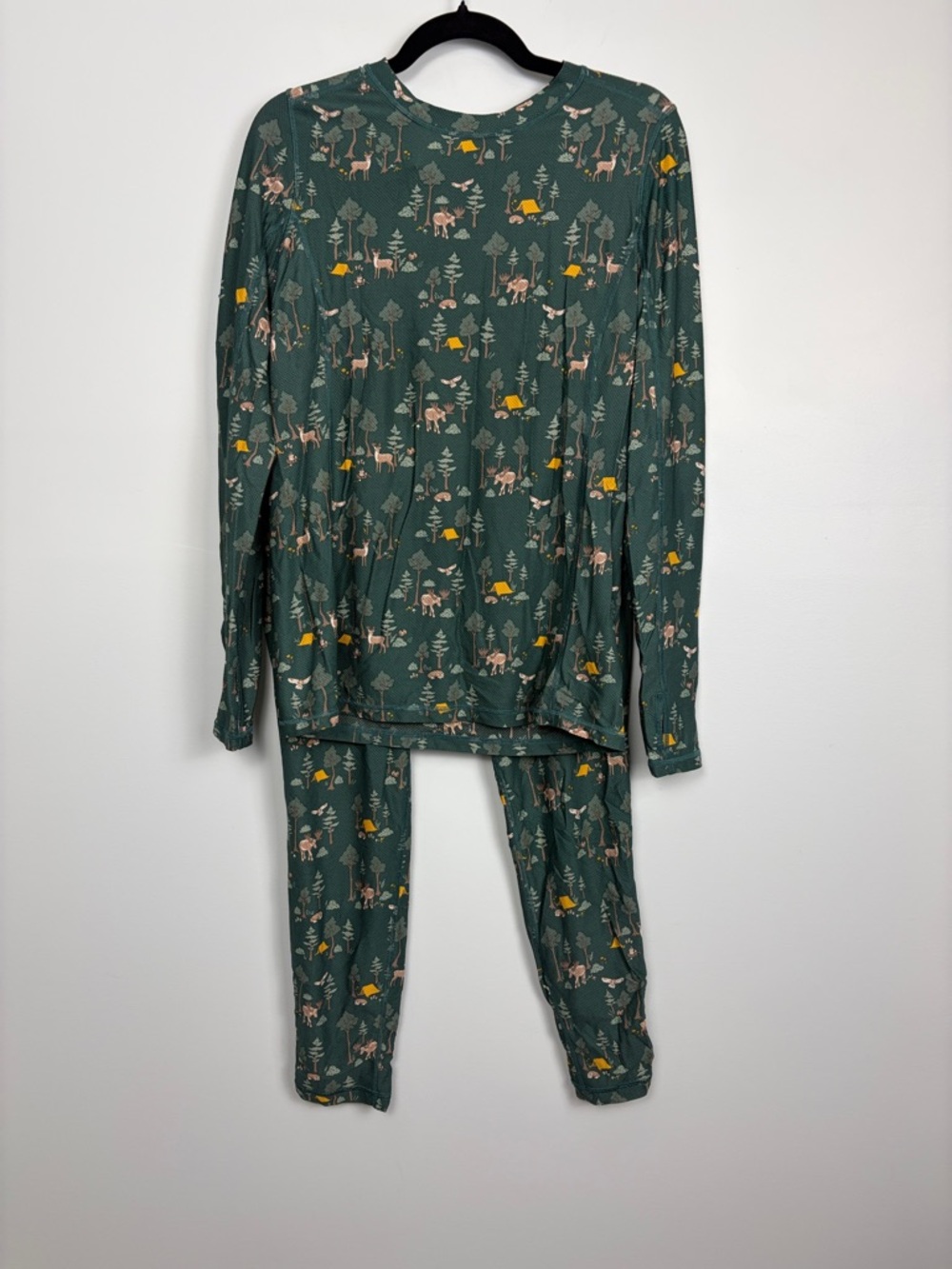 Duluth Trading Co Green Forest Print Long Sleeve Pajama Set